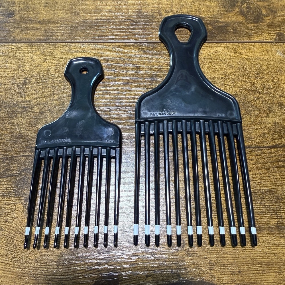 2 VTG 80s Color Dip Hair Pick Lift‎ Comb 7" & 5" Black Retro USA Patent 4345608
